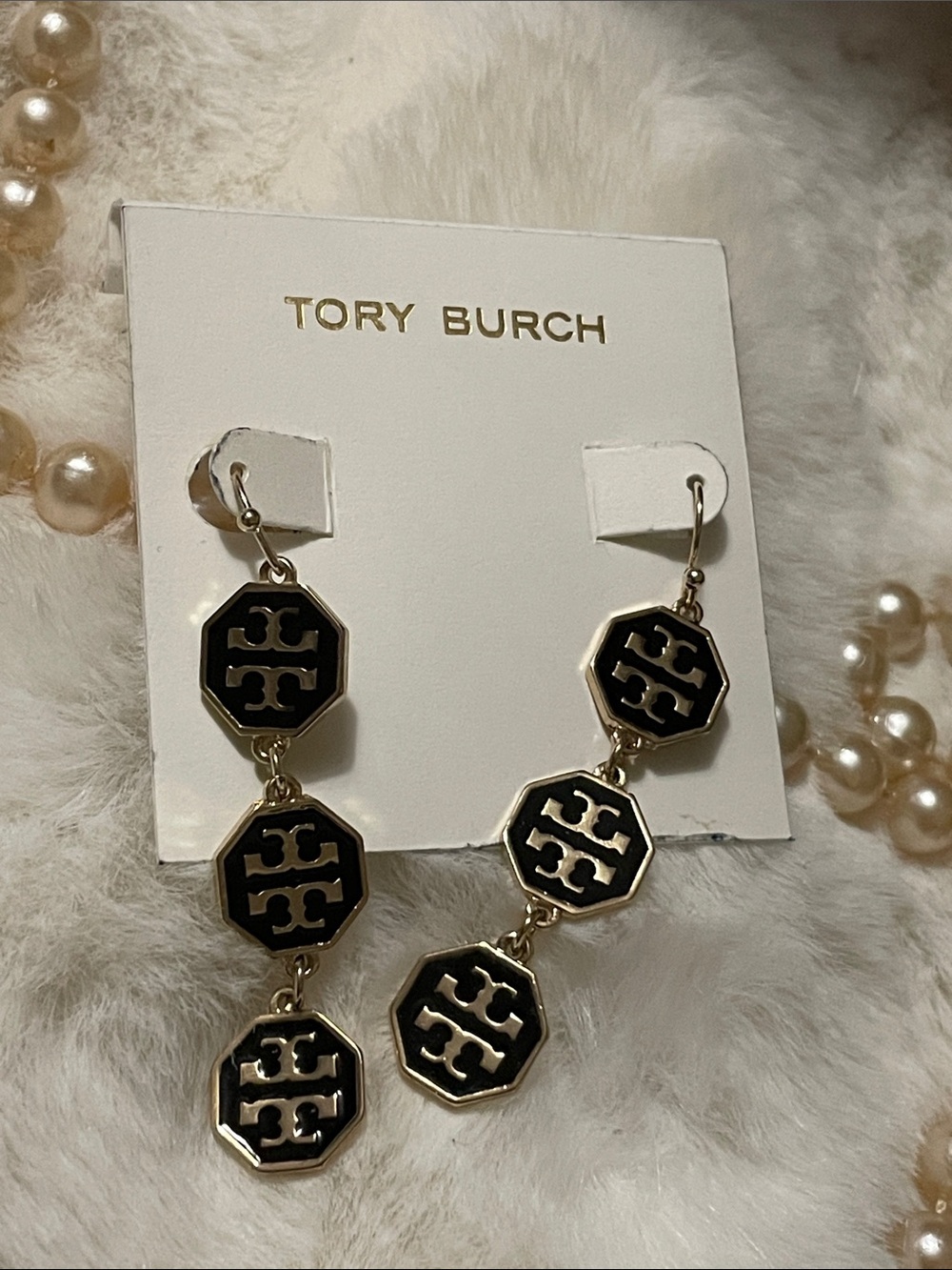 ⚜️Tory Burch Black and Gold Linked Logo Drop Earrings⚜️ - Picture 7 of 8